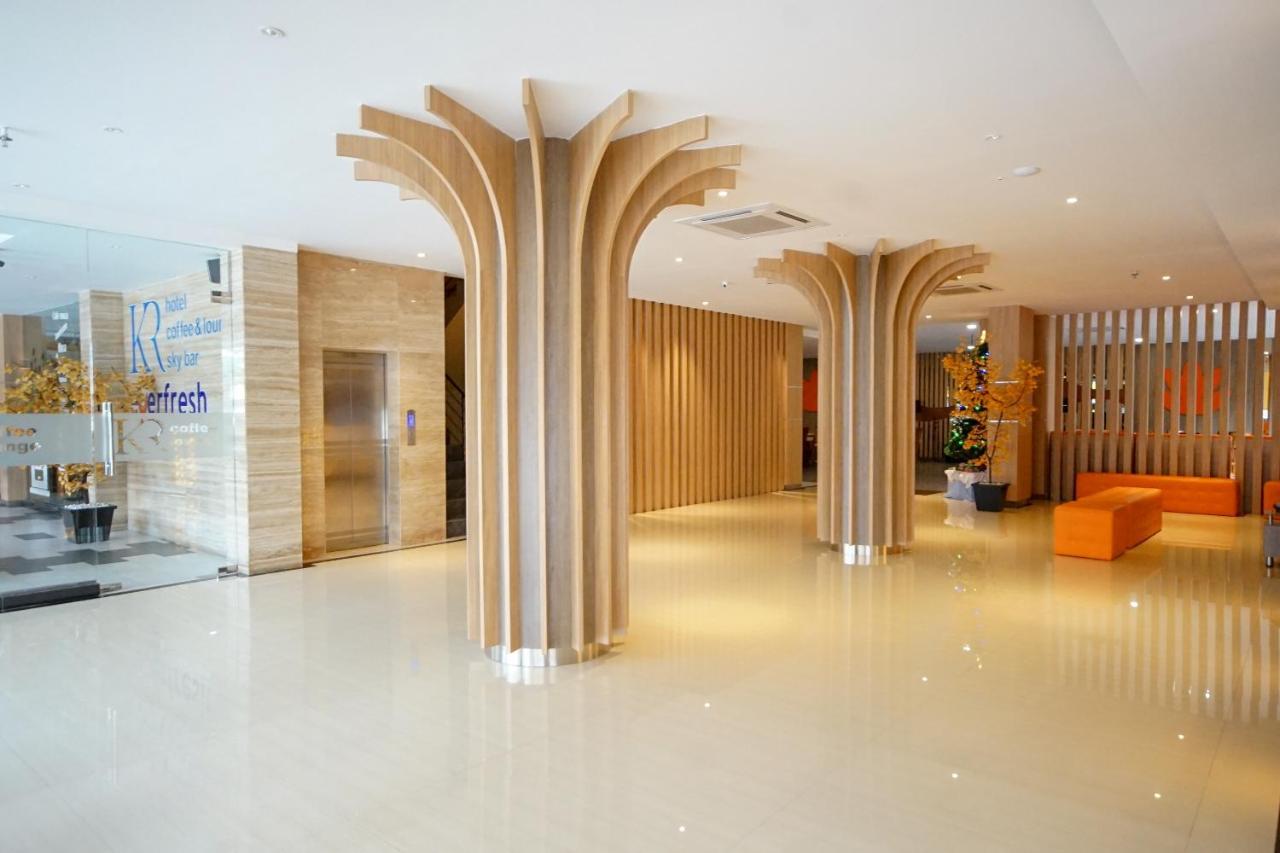 Oyo 344 Kr Hotel Palimbão Exterior foto